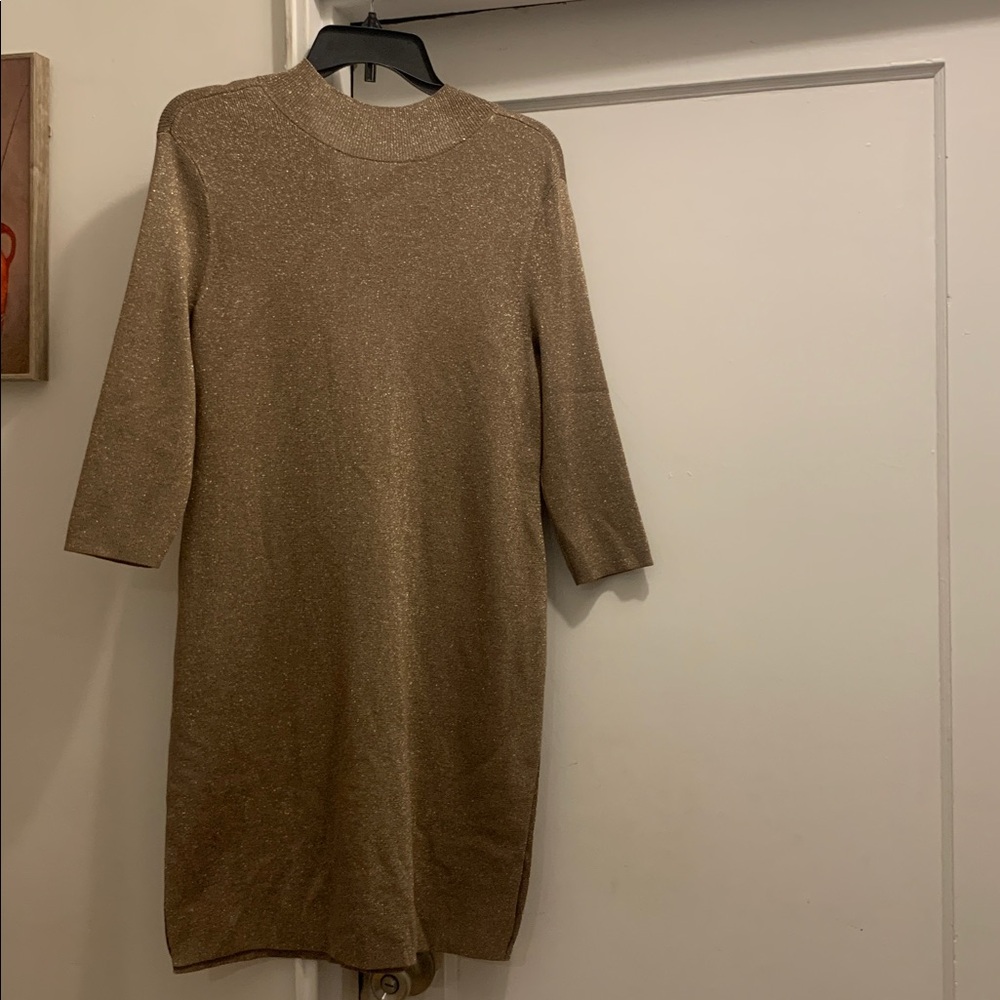 Elegant Gold Long Sleeve Dress - Preloved - Picture 13 of 15